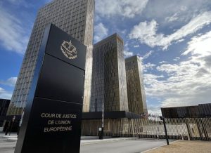 16 kwietnia 2026 r. TSUE wydał aż trzy wyroki dotyczące przedawnienia roszczeń banków o zwrot kapitału wypłaconego konsumentom w wykonaniu nieważnych umów.